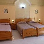 San Antonio 4*