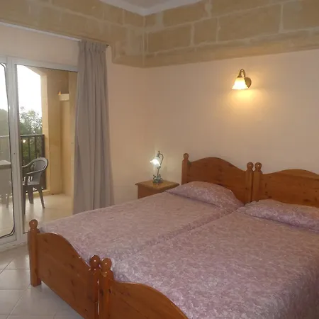 San Antonio Guest house Xlendi