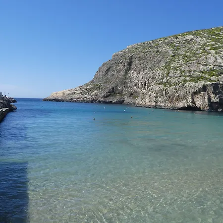 San Antonio Konukevi Xlendi