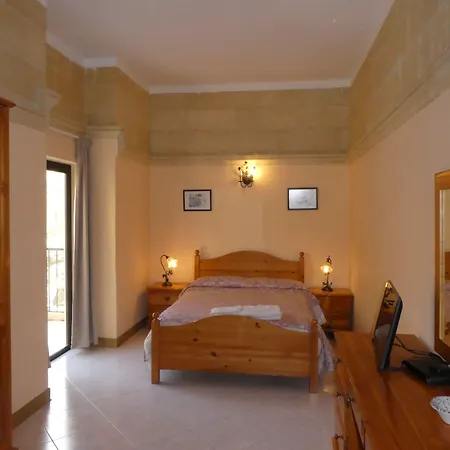 San Antonio 4*