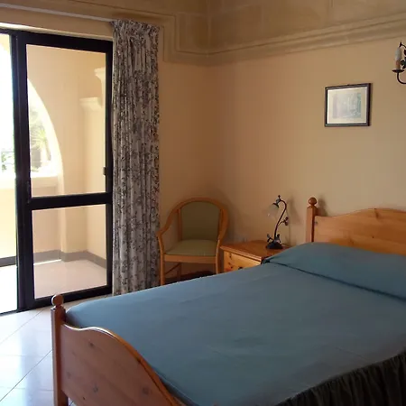 San Antonio Pensión 4*