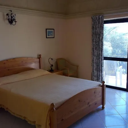 San Antonio Guest house 4*