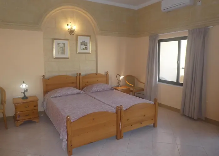 San Antonio 4* Xlendi