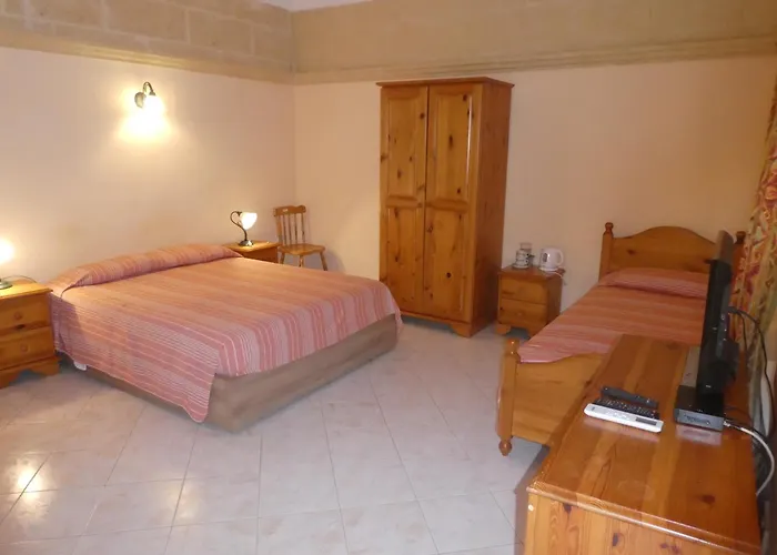 San Antonio 4* Xlendi