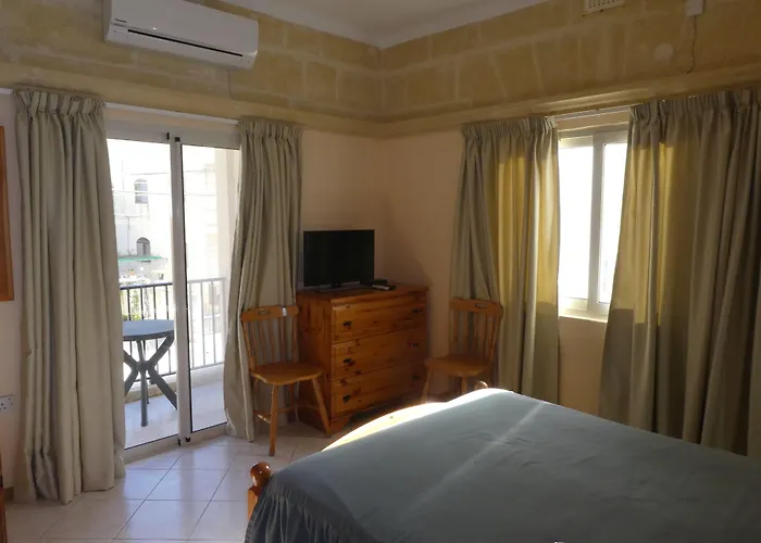 San Antonio 4* Xlendi